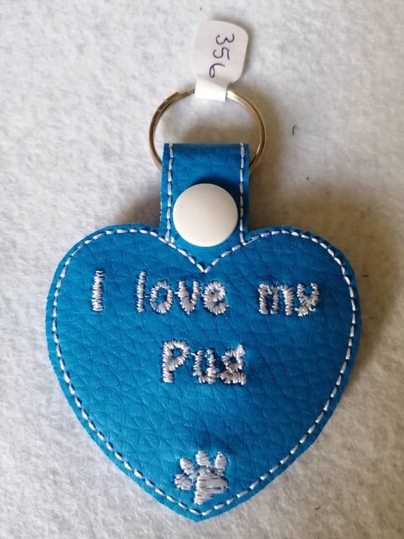 356 I love my Pug keyring.