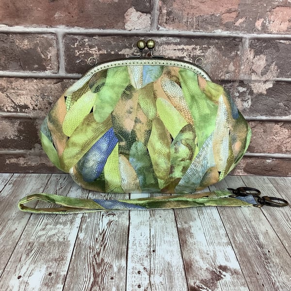 Dragonfly Wings medium fabric frame clutch handbag, Kiss clasp