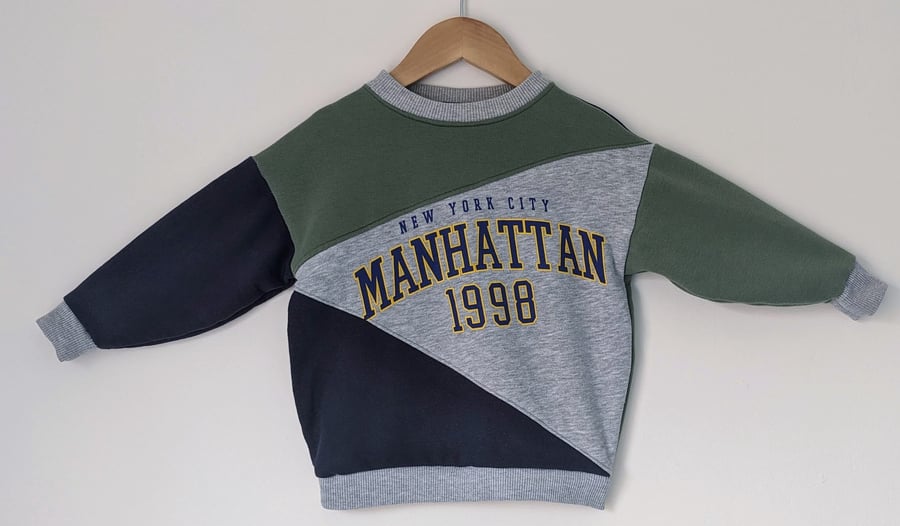 Upcycled kids jumper with Manhattan design, age 1-3 years 