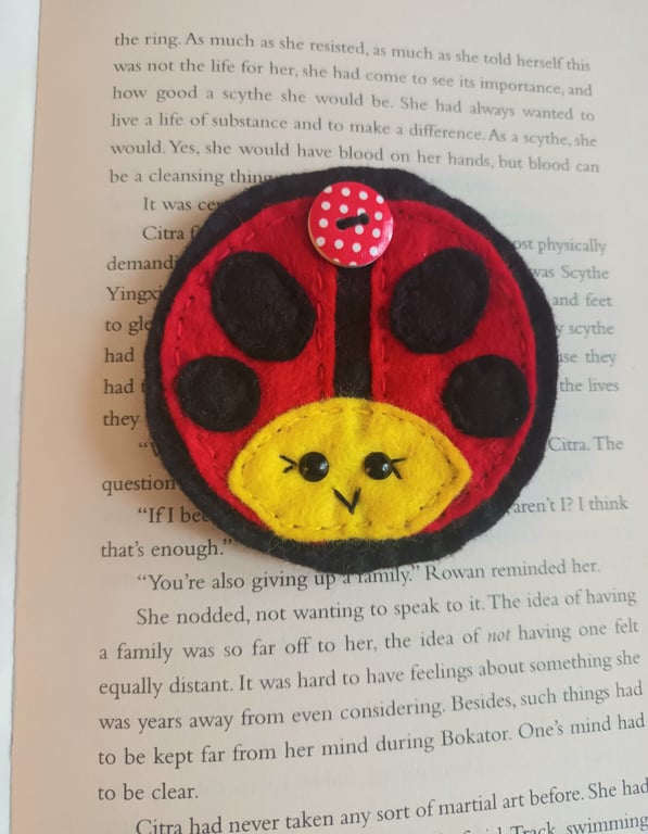 'Ladybird' bookmark,love to read,books,ladybird,bookmark,reading,page marker