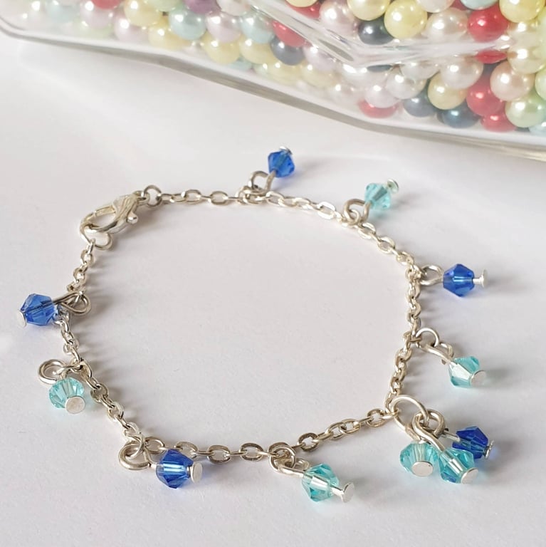 Make Your Own Chain Cluster Bracelet - Blue