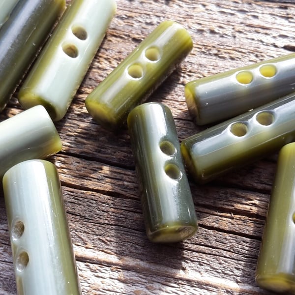 25mm & 30mm  Spanish Cylindrical Grey Green Multi 2 Hole Button Toggle
