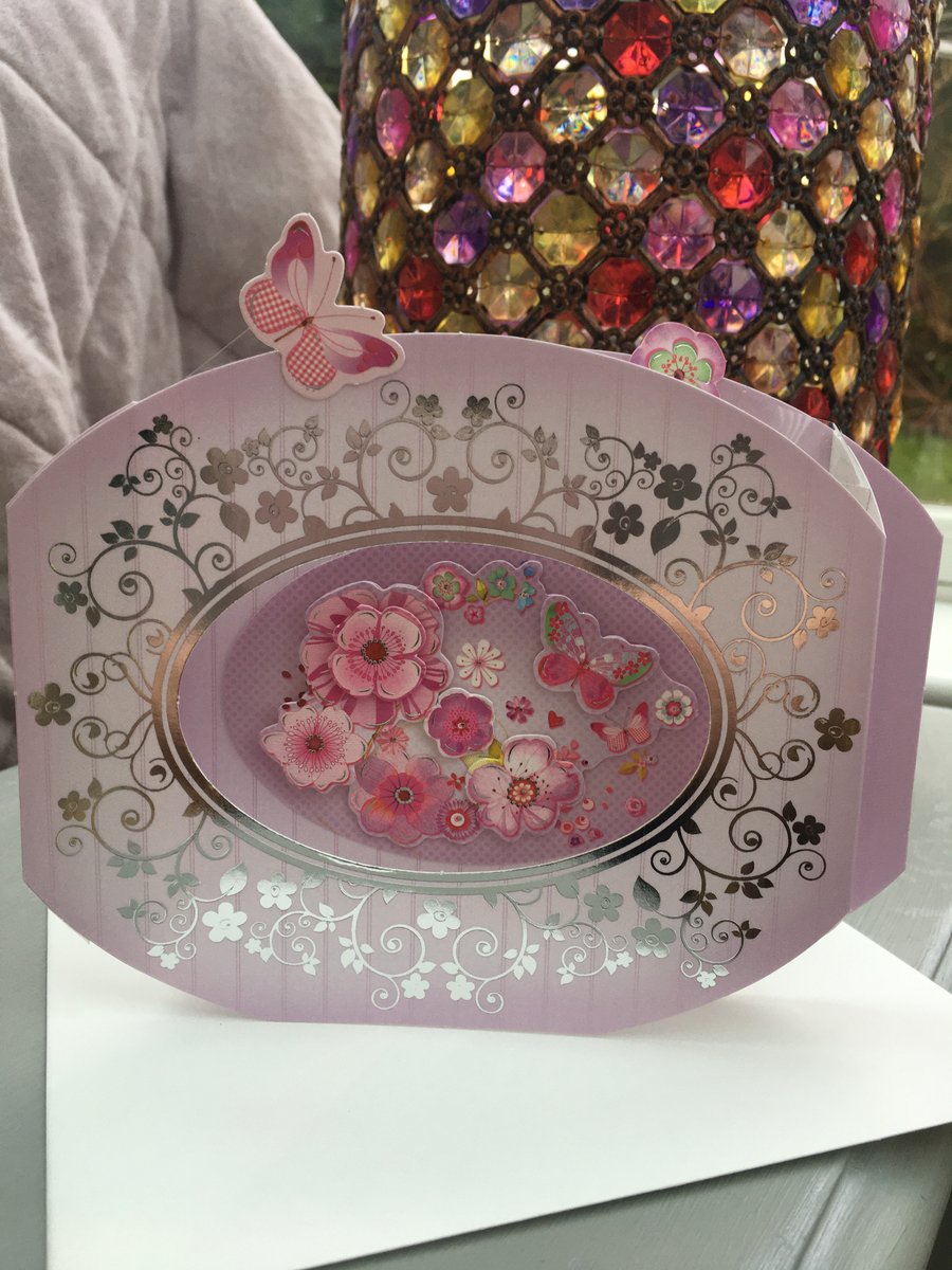 Oval floral diorama style card, blank for your own greeting