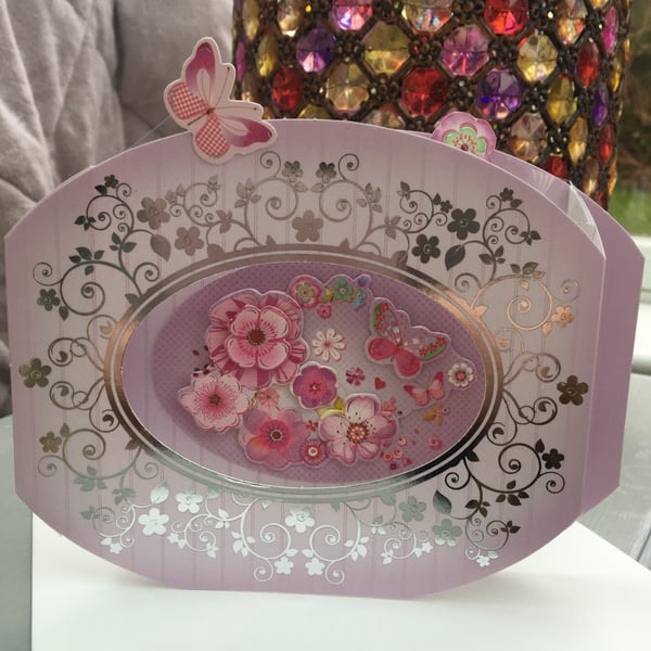 Oval floral diorama style card, blank for your own greeting