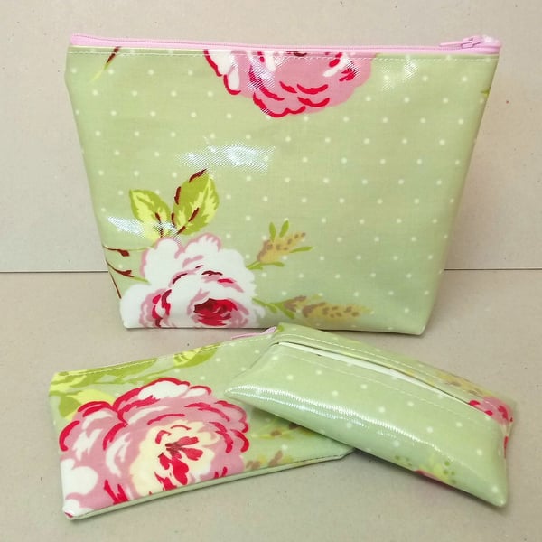 Make up bag gift set in green with pink flowers, tissue holder & purse