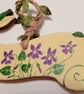 Violet hare  on wood  in cream and dark green - Image 3