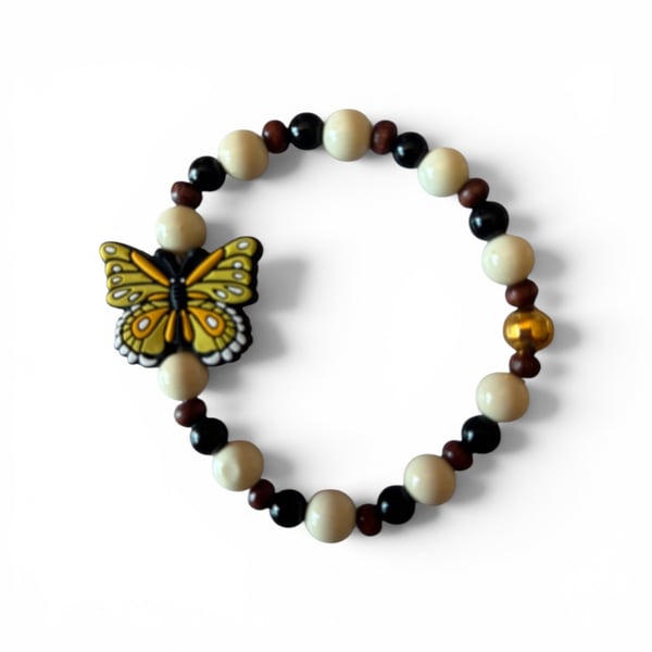 Lovely summery handmade bracelet 
