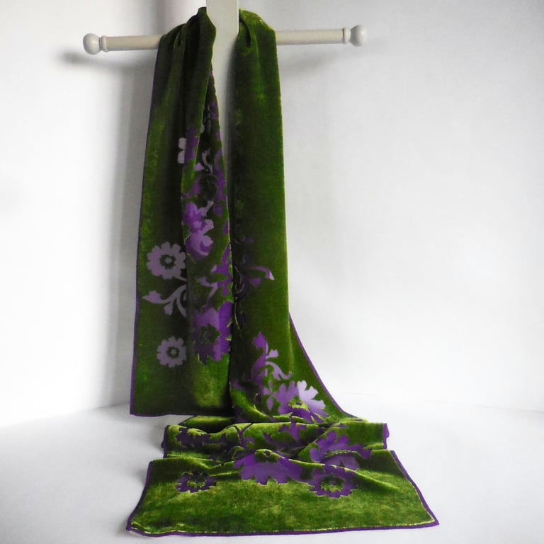 LIMITED EDITION SILK VISCOSE DEVORE VELVET SCARF