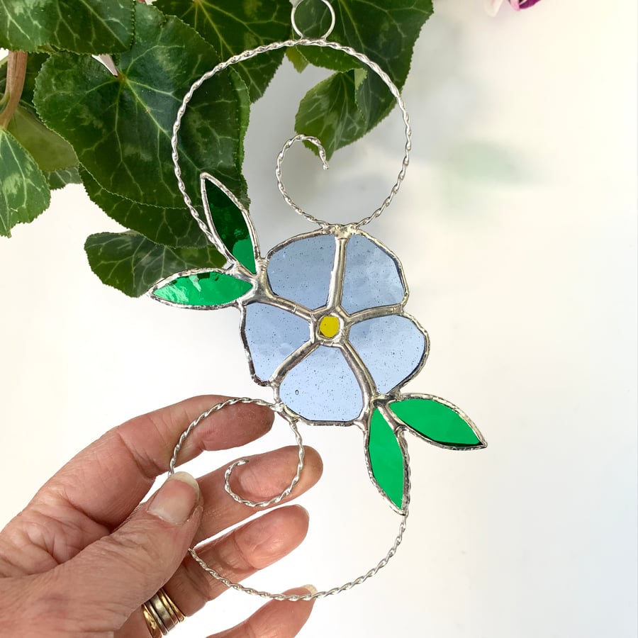 Stained Glass Single Forget Me Not Suncatcher - Handmade Hanging Decoration