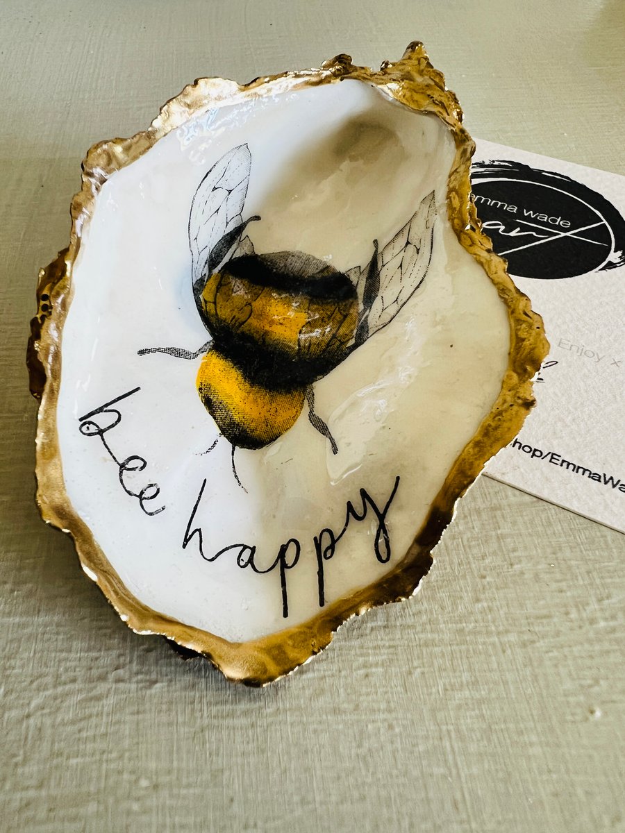 Bumble Bee Dorset Oyster Shell Trinket Dish. Ring dish, Jewellery Storage. 