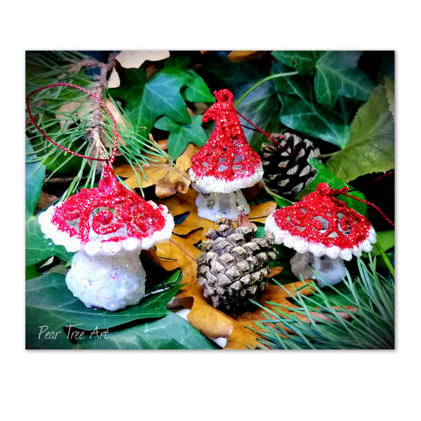Red Toadstool Christmas decorations set of 3