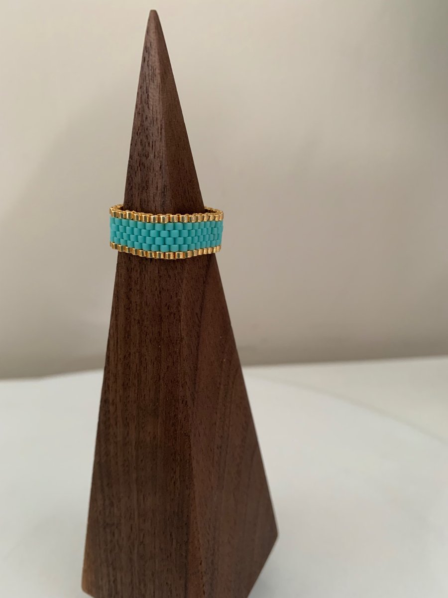 Lovely turquoise beaded ring