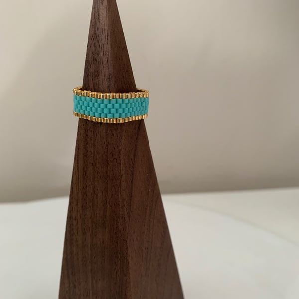 Lovely turquoise beaded ring