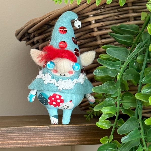 Christmas Bauble Elf