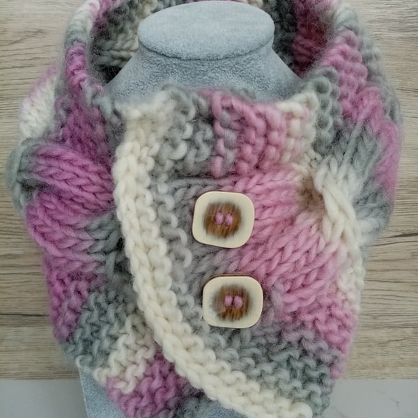 Cable knit neck warmer in pink 100% pure wool 