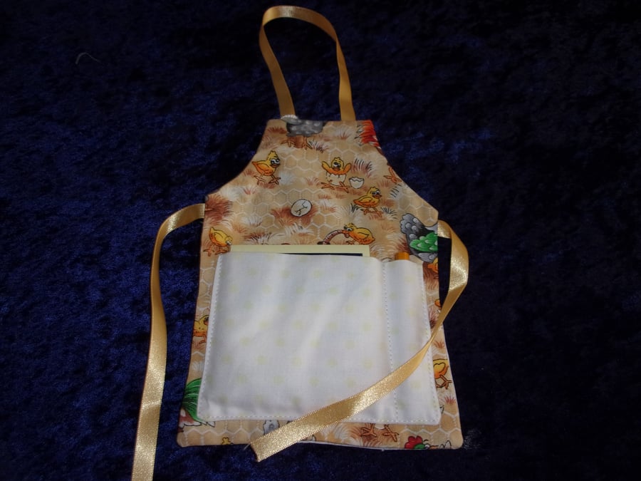 Small Apron with Note Pad