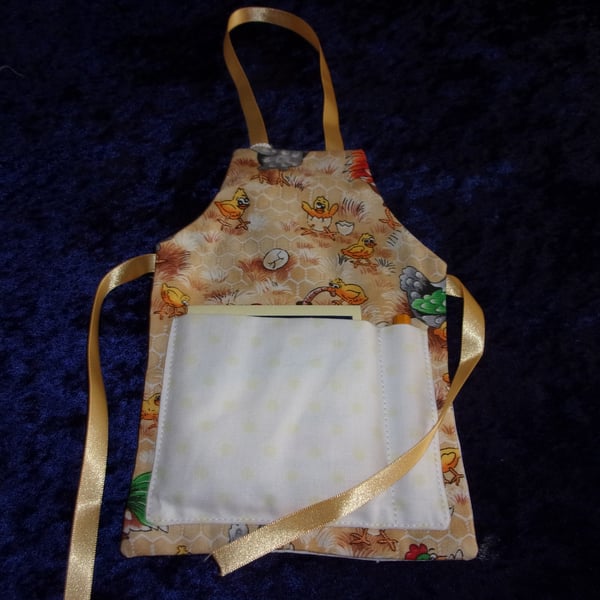 Small Apron with Note Pad