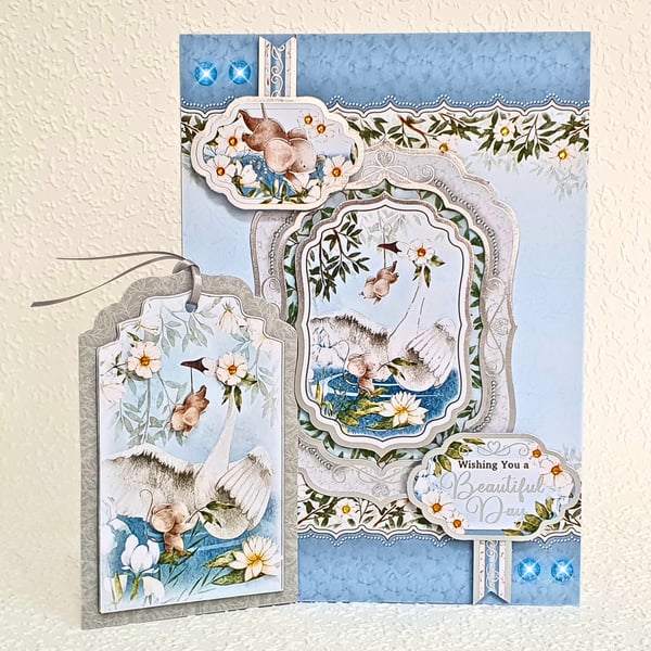 Many Occasions Greeting Card & Gift Tag "Wishing You A Beautiful Day"
