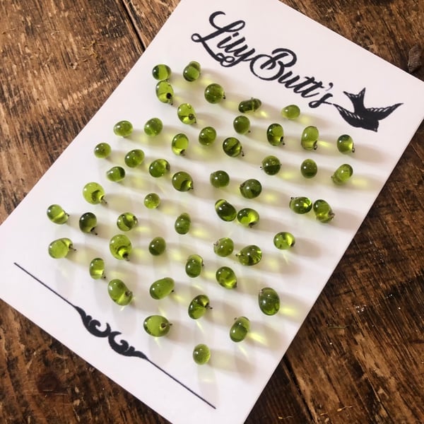 52 Vintage Lime Green Glass Droplet Beads