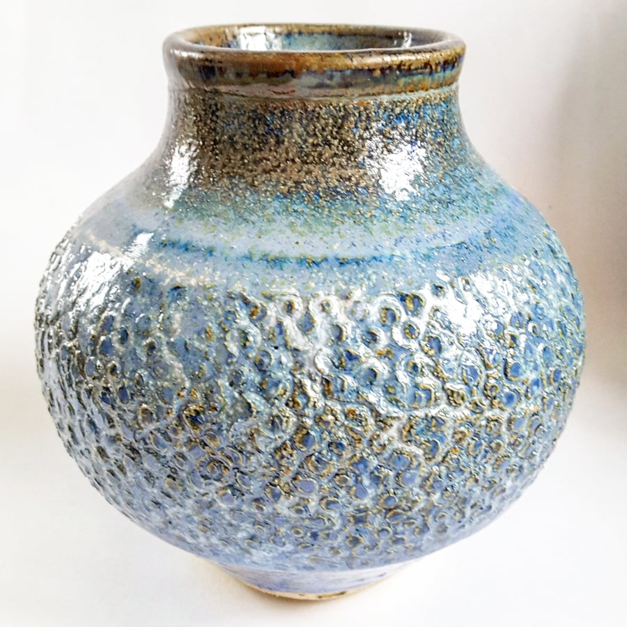 Ceramic Vase in Blue 