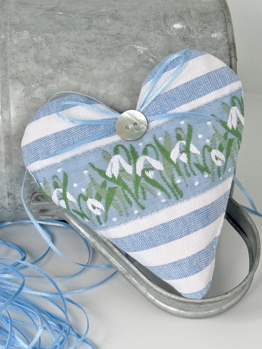 SNOWDROP HEART - with lavender or wool - fabric heart decoration - blue