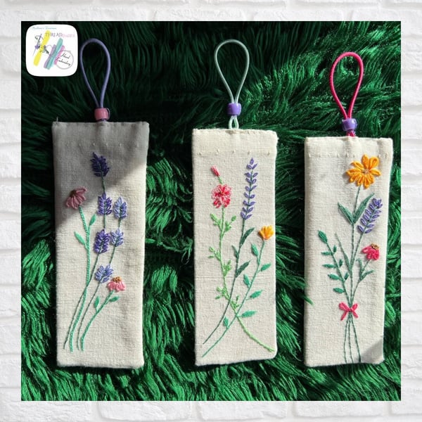 Hand embroidered bookmark, handmade bookmark, gift for readers, Mothers Day gift