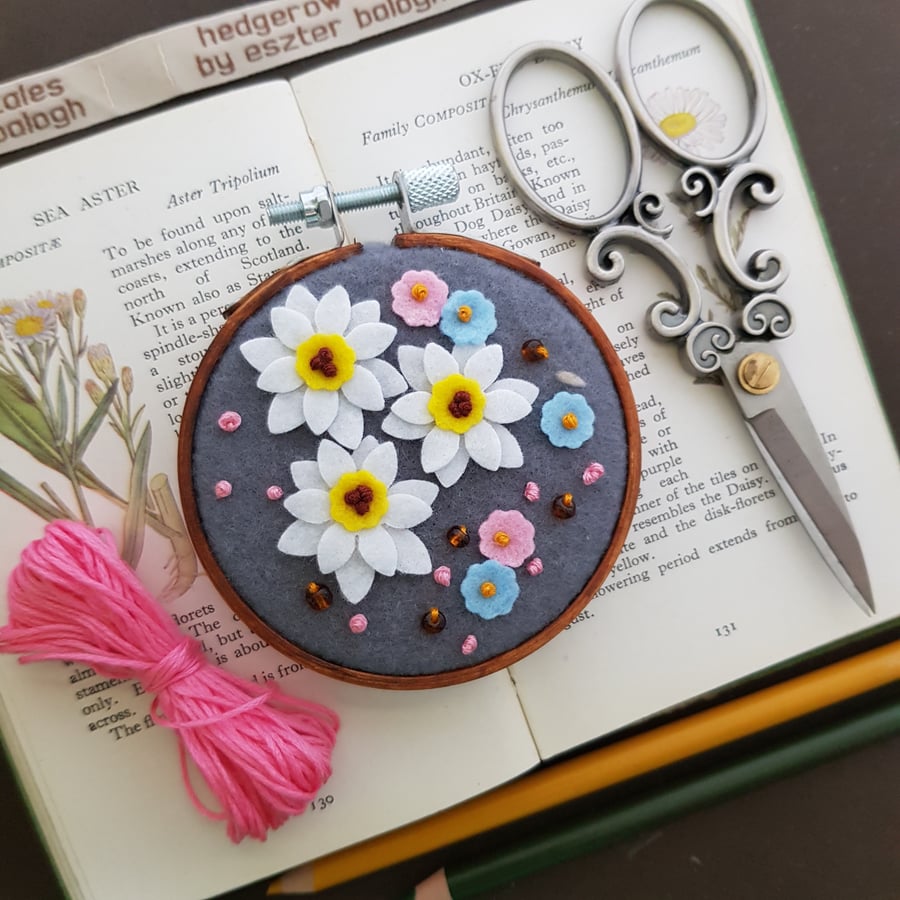 Wild flowers, layered felt flowers  - small wall decoration 