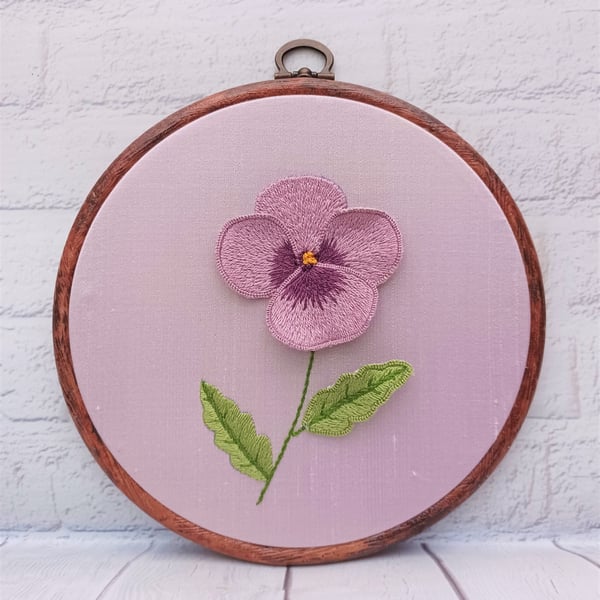 Stumpwork Pansy, Pansy Embroidery, Stumpwork Embroidery, 3D Embroidery, Purple F