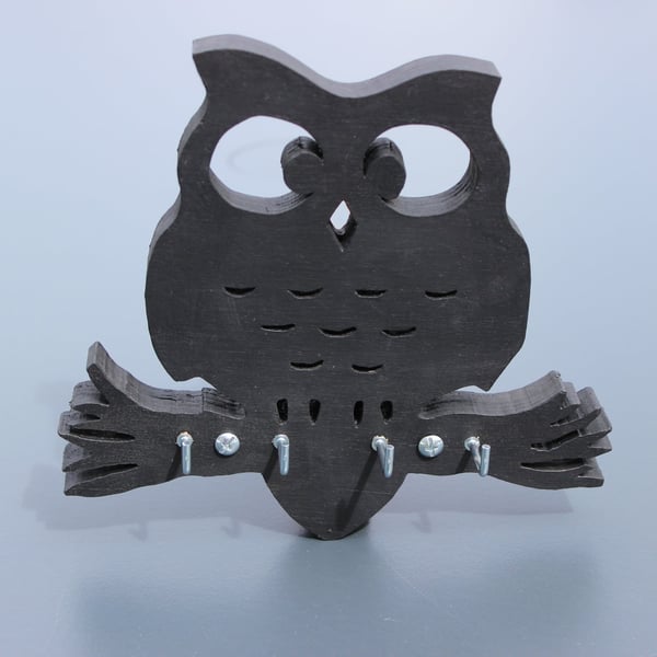 Wooden Owl Wall-Mounted Key Rack – Pine with Brass Hooks