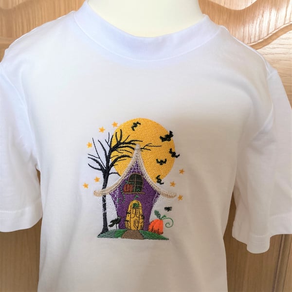 Child's embroidered Halloween t shirt to fit 3 - 4 years
