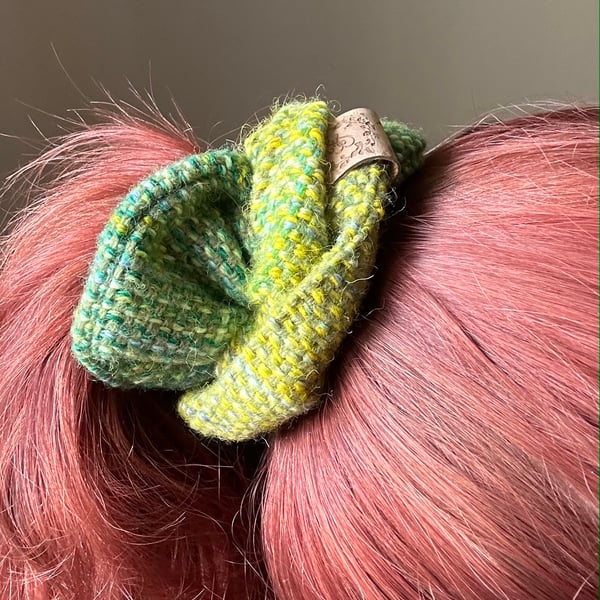 Scrunchie in Painted Green & Yellow British Wool, Hand Painted & Hand Woven 
