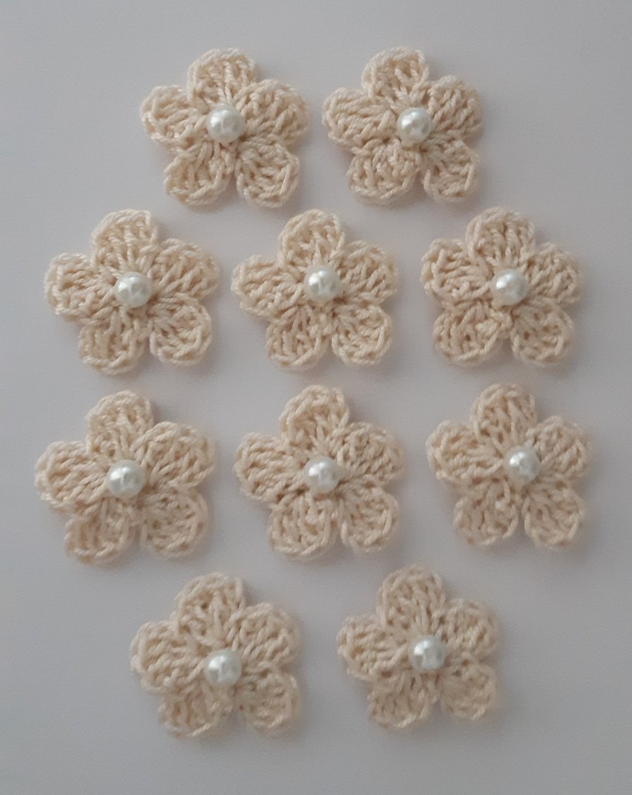 Cream crochet flowers with a Pearl- Embellishments- Weddings- Crafts