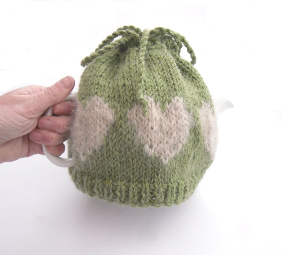 Country kitchen tea cosy