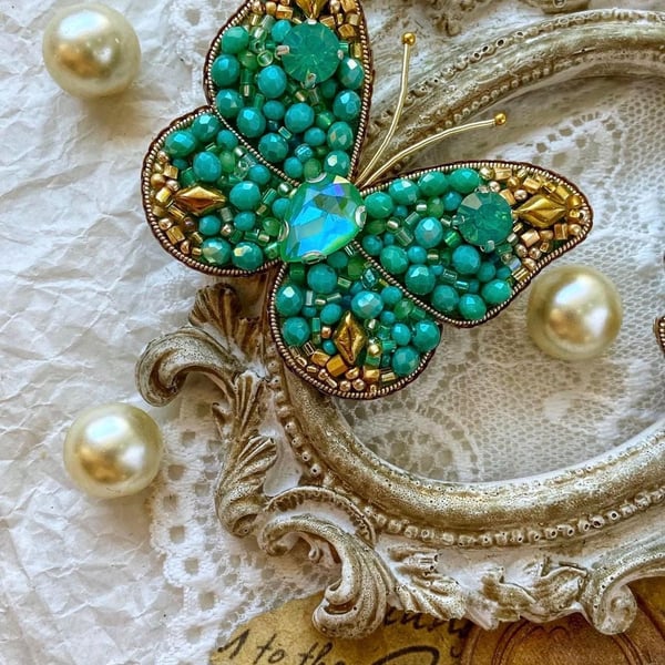 Handmade Green Butterfly Brooch - Beaded Crysta.