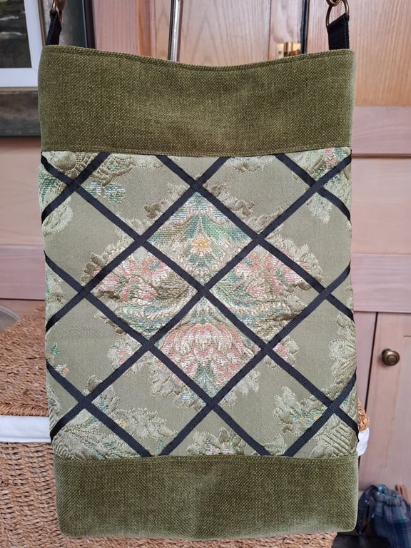 Green velvet and brocade bag
