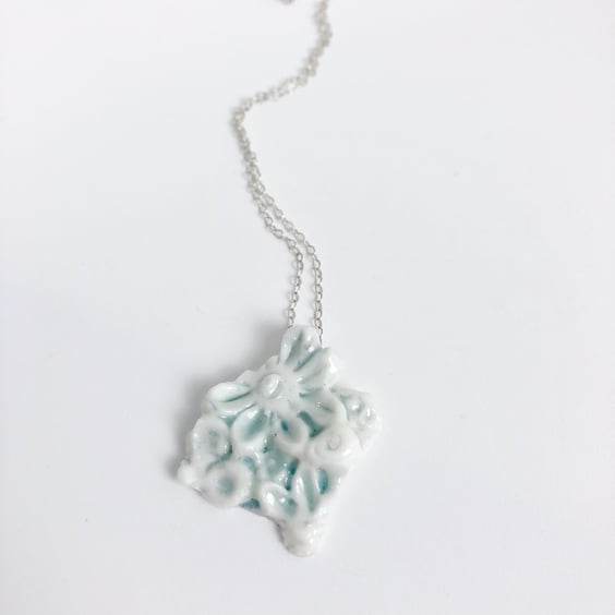 Flower Fragment Porcelain Necklace