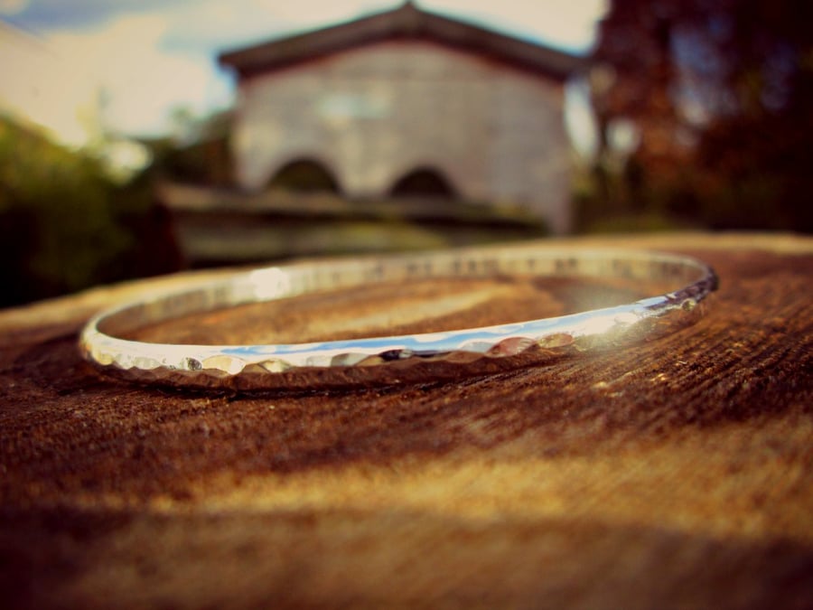 Personalised Silver Bangle - Hammered Slinky