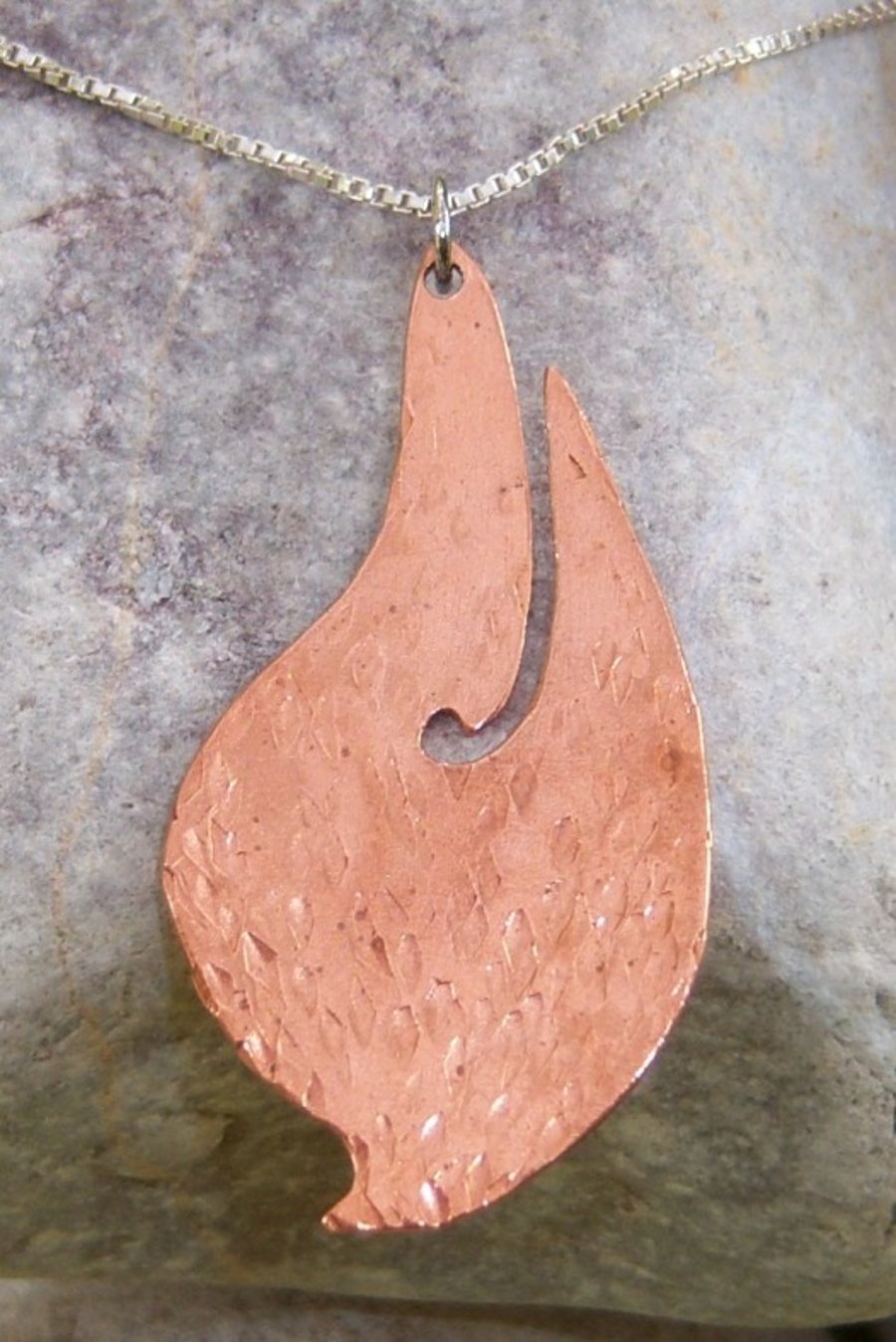 Maori pendant - hei matau symbol in copper