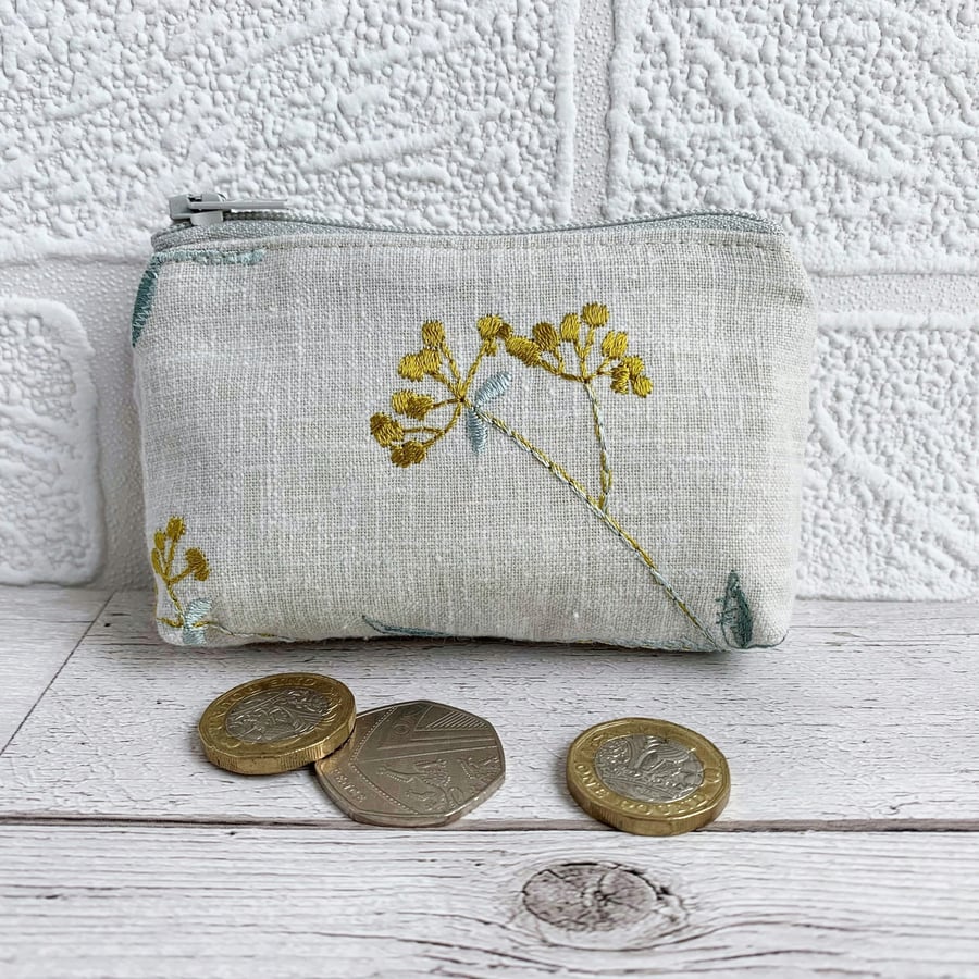 Small Purse, Coin Purse with Embroidered Umbel Flowers