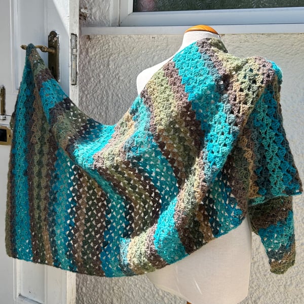 Rectangular lace wrap shawl or oversized scarf in soft merino wool 