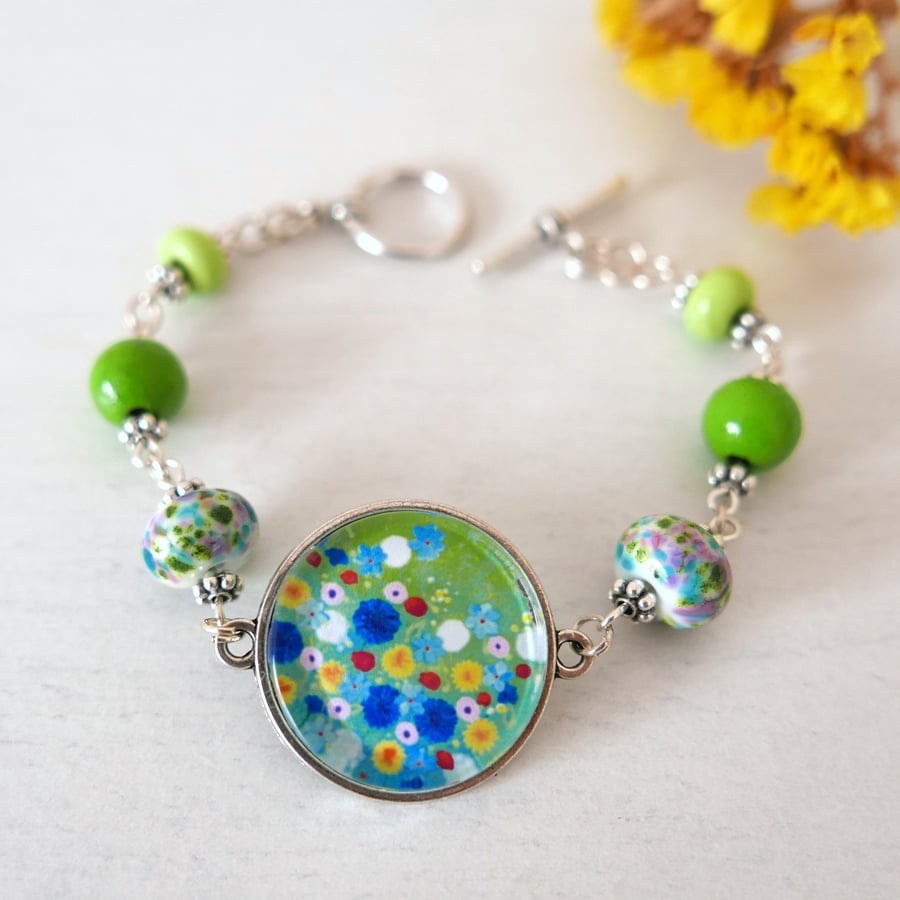 Green Floral Bracelet with Meadow Art Pendant and Lampwork Beads