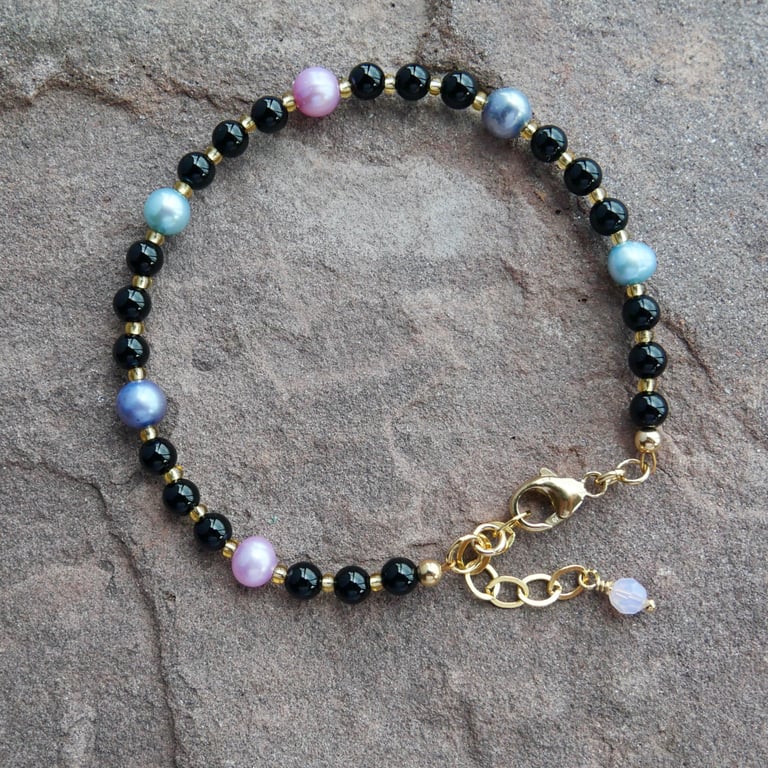Onyx Gemstone and Pearl Bracelet with Adjustable 14k Gold Filled Clasp
