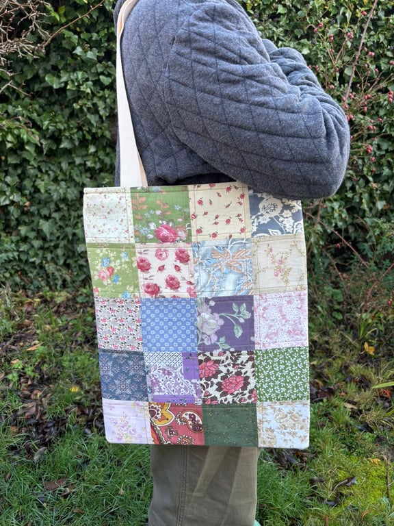Patchwork Floral squares tote bag