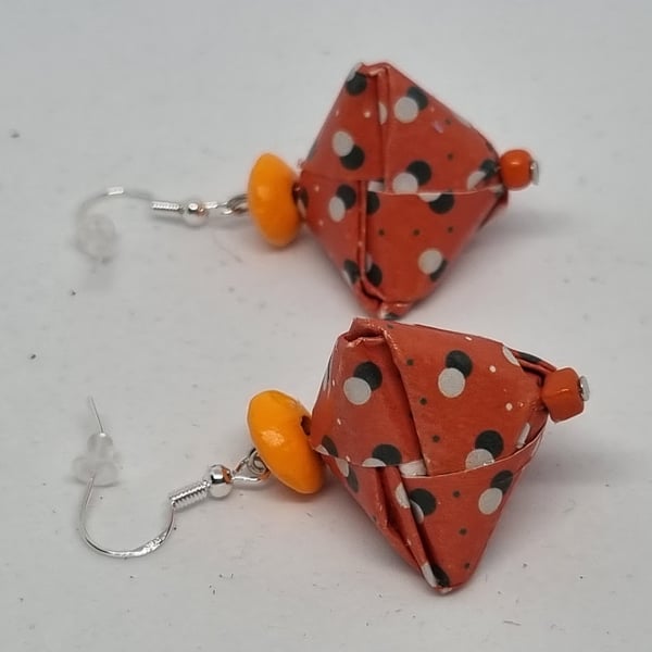 Origami earrings: orange patterned paper and small beads