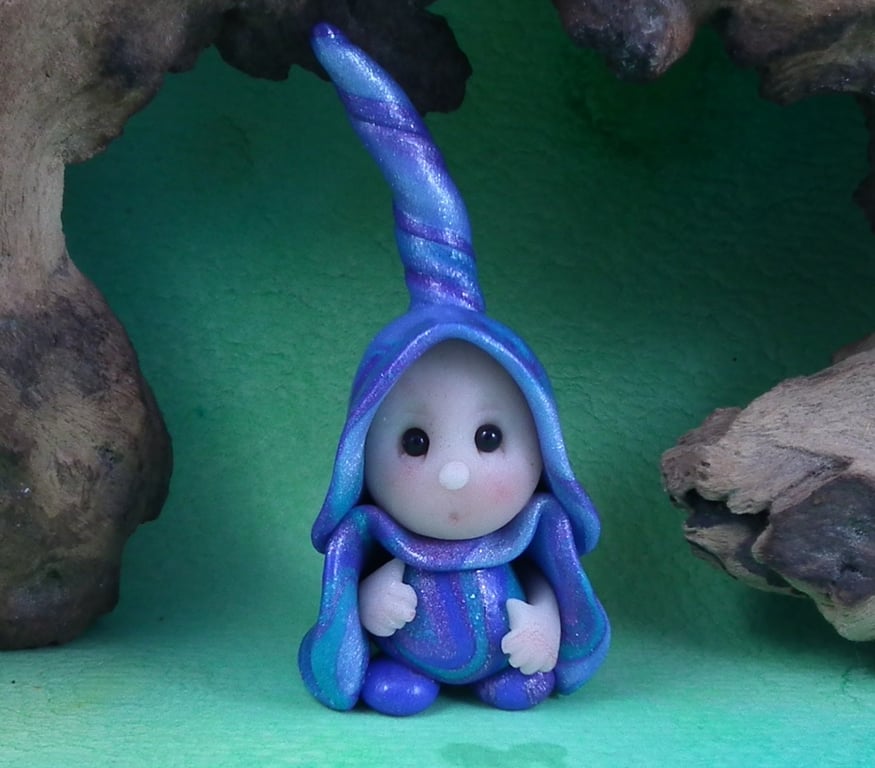Tiny HighHat Gnome 'Timothy' Magic! OOAK Sculpt by artist Ann Galvin 