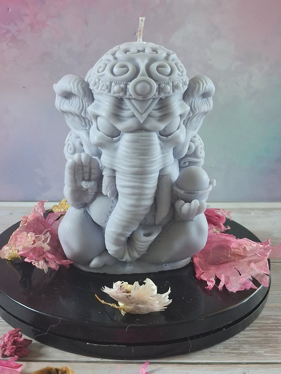 Decorative Garnesh Candle