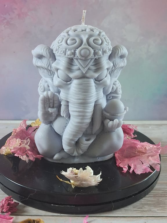 Decorative Garnesh Candle