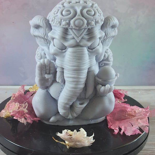 Decorative Garnesh Candle