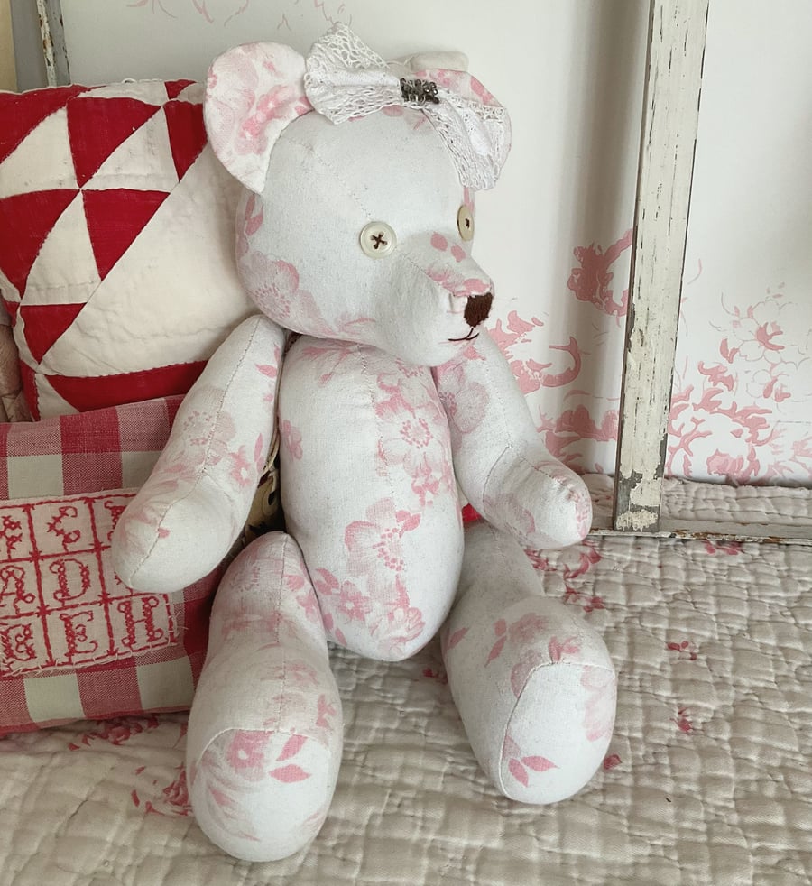 Vintage pink teddy bear shop