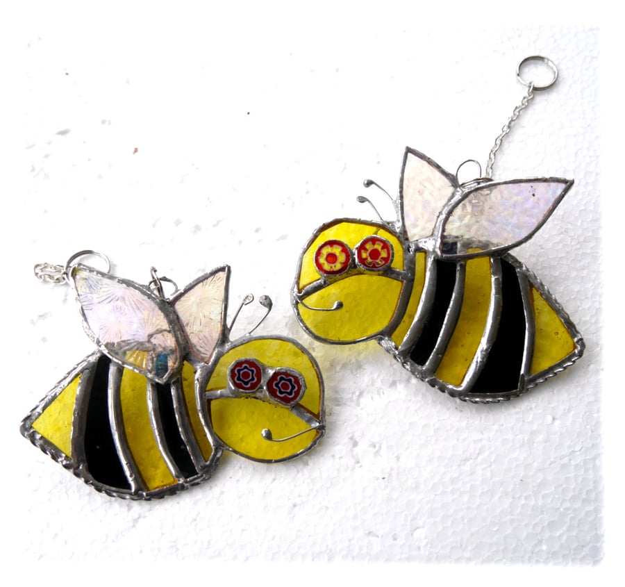 SOLD 250505 Bee Happy Suncatcher Stained Glass Bumble Insect garden